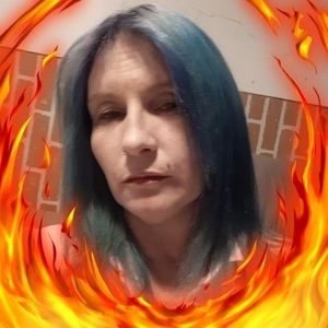 Meet your Posher, Cher